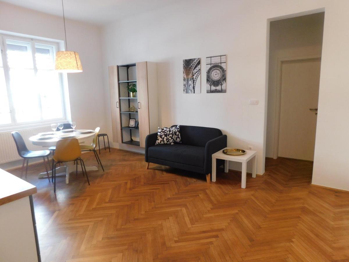 Dream Apartment リュブリャナ エクステリア 写真